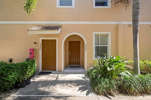 $1,700 | 3423 Parkridge Circle, Unit 19101, Sarasota, FL 34243