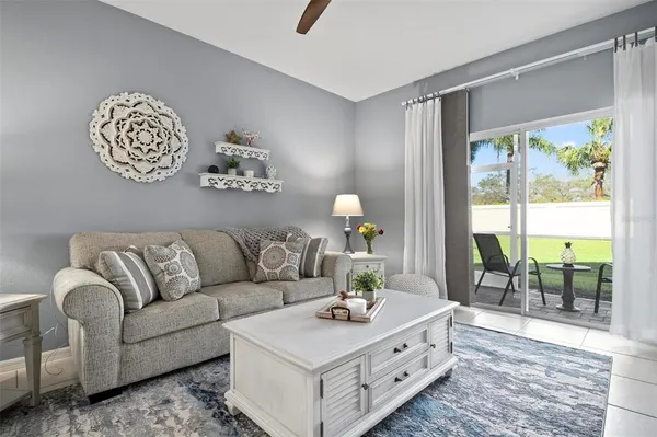 $1,800 | 3423 Parkridge Circle, Unit 19101, Sarasota, FL 34243