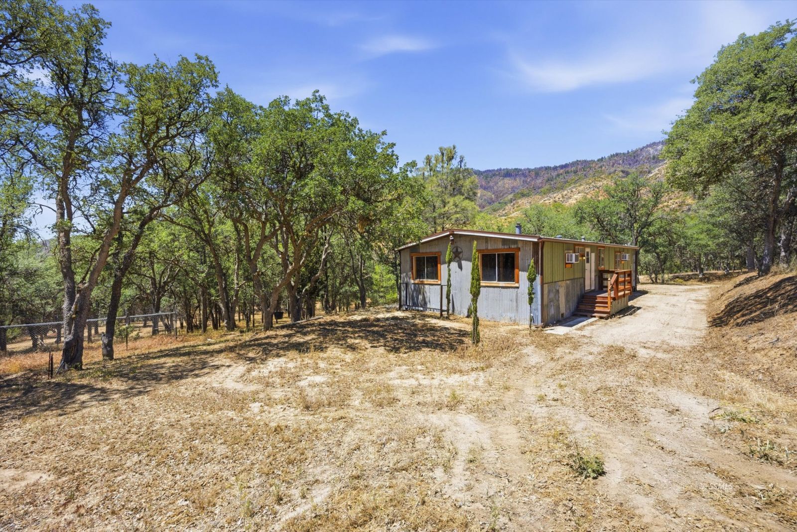 1124 Piute Meadows Road Caliente, CA 93518 - Photo 10 of 44