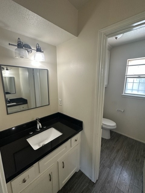 3862 Wichita Street Houston, TX 77004 - Photo 16 of 20 a bathroom with a sink and a mirror