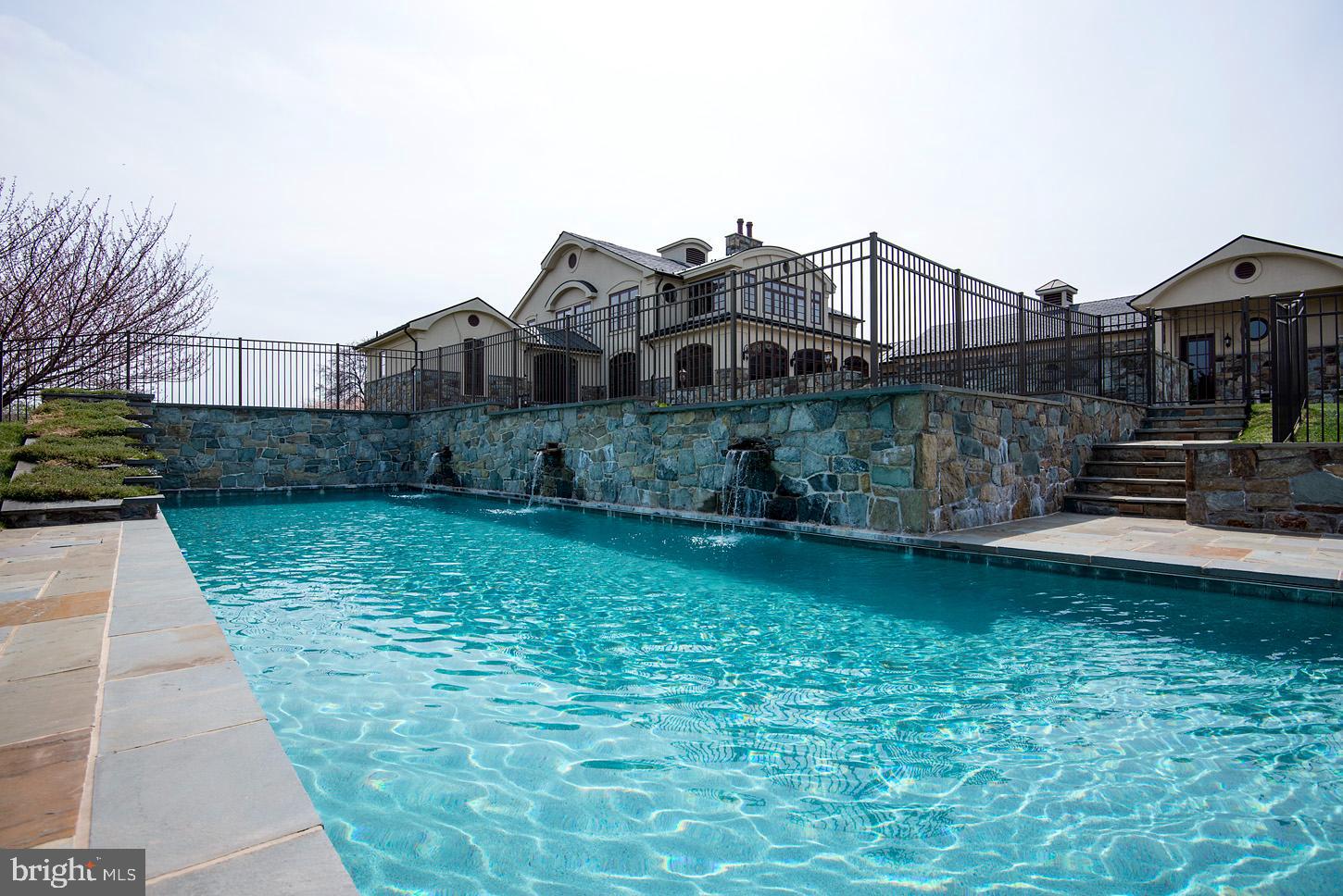 16704 Thurston Road Dickerson, MD 20842 - Photo 88 of 101 a view of a house with a back yard