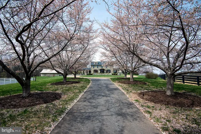 $2,895,000 | 16704 Thurston Road, Dickerson, MD 20842