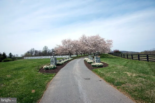 $2,895,000 | 16704 Thurston Road, Dickerson, MD 20842