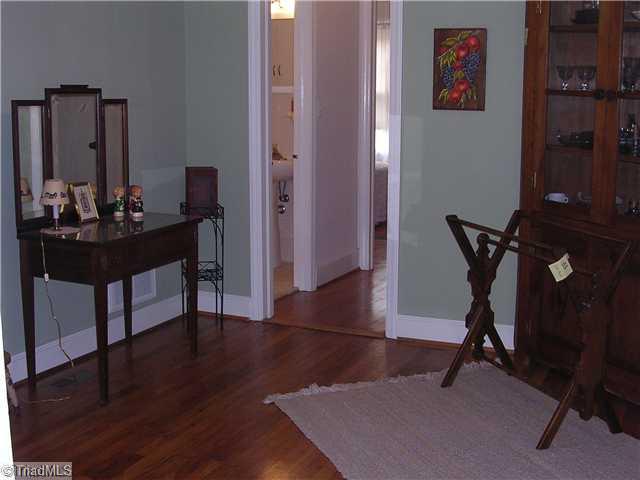 528 Holyoke Road Pleasant Garden, NC 27313 - Photo 6 of 16 Interior Space/Layout.