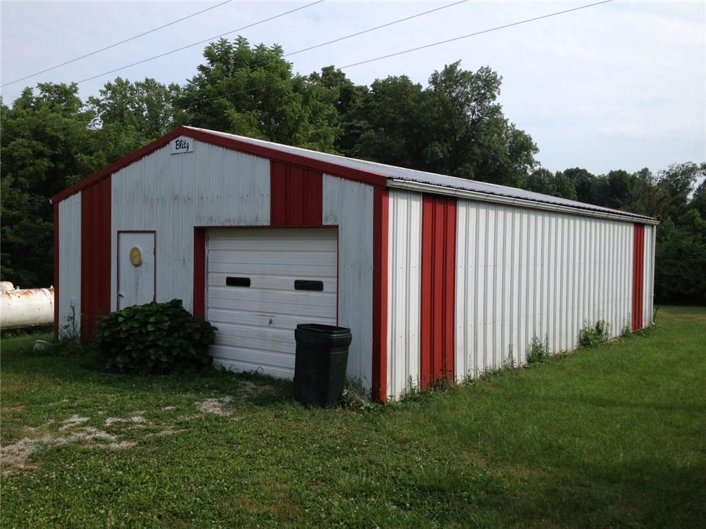 6655 Hancock Ridge Road Martinsville, IN 46151 - Photo 2 of 2
