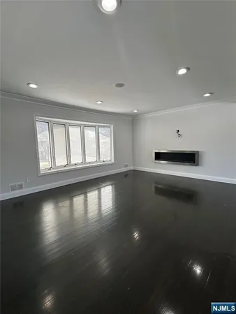 $5,000 | 171 Truman Terrace, Paramus, NJ 07652