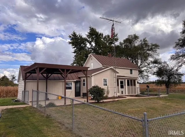 $136,900 | 2640 East 300 North, Winchester, IN 47394