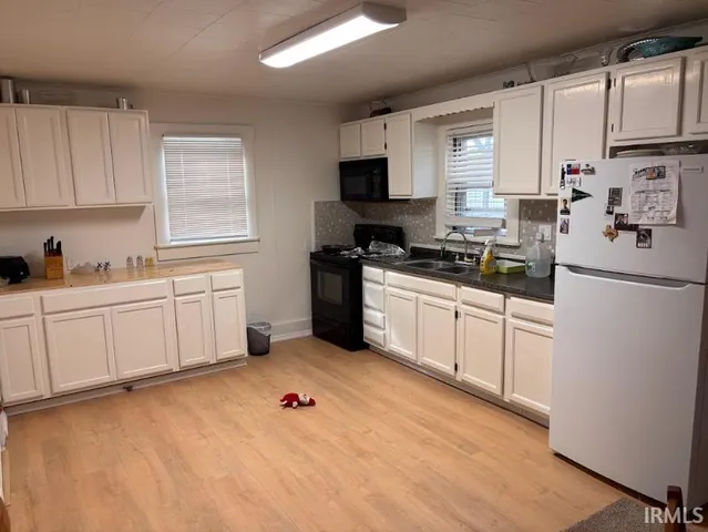 $136,900 | 2640 East 300 North, Winchester, IN 47394