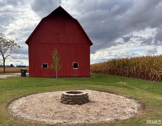 $136,900 | 2640 East 300 North, Winchester, IN 47394