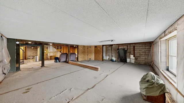 $550,000 | 50352 Highway 42, Elgin, MN 55932