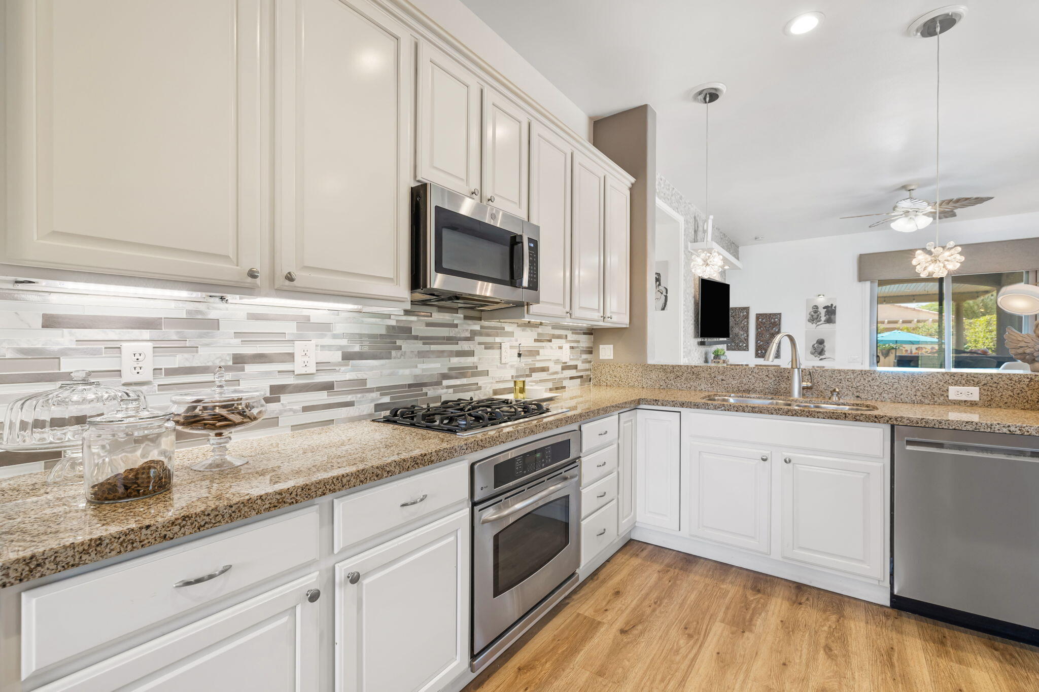 81919 Avenida Dulce Indio, CA 92203 - Photo 13 of 46 38-web-or-mls-2H8A9442