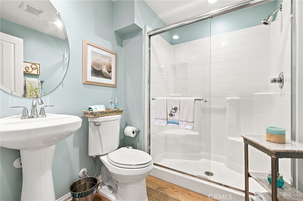 3159 London Oxnard, CA 93036 - Photo 22 of 50 Downstairs full bathroom