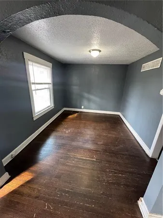 $79,900 | 912 East Stone Street, Independence, MO 64050