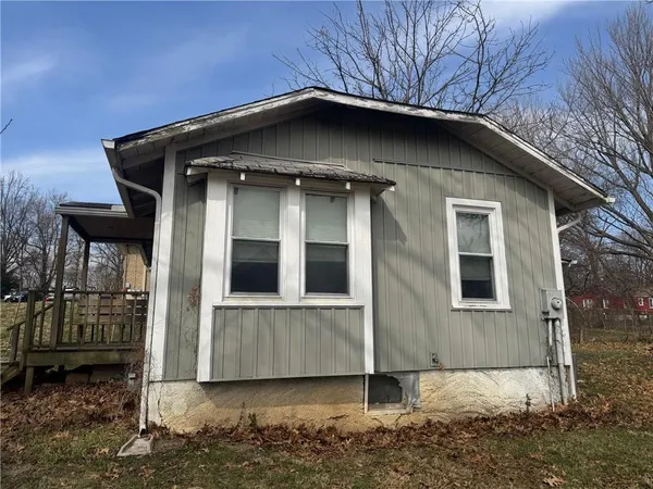 $79,900 | 912 East Stone Street, Independence, MO 64050