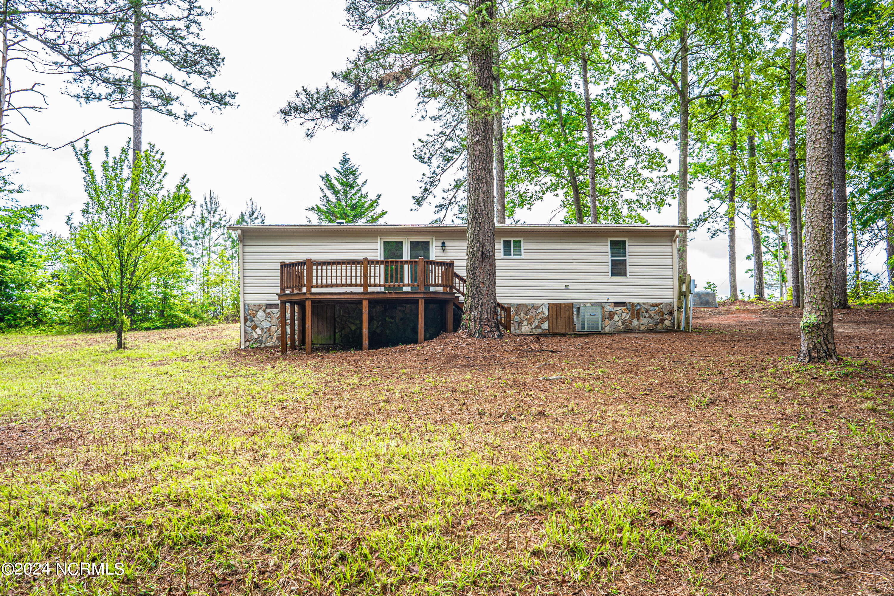295 Eta Bell Road Eagle Springs, NC 27242 - Photo 44 of 47 DSC03746