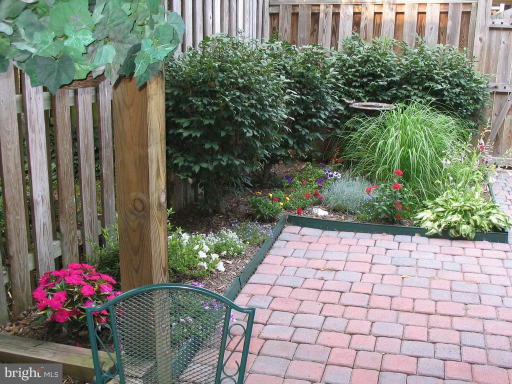 8020 Hollow Reed Court Frederick, MD 21701 - Photo 54 of 64 Gallery Image 54