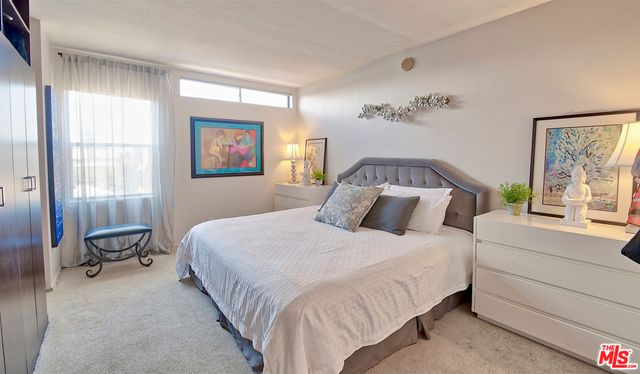 $875,000 | 11575 Missouri Avenue, Unit 13, Los Angeles, CA 90025