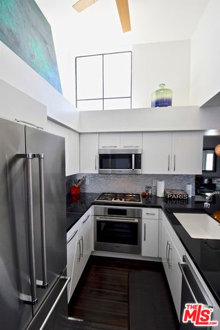 $875,000 | 11575 Missouri Avenue, Unit 13, Los Angeles, CA 90025