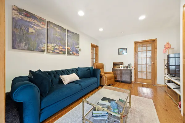 $2,700 | 228 Willow Avenue, Unit C, Hoboken, NJ 07030