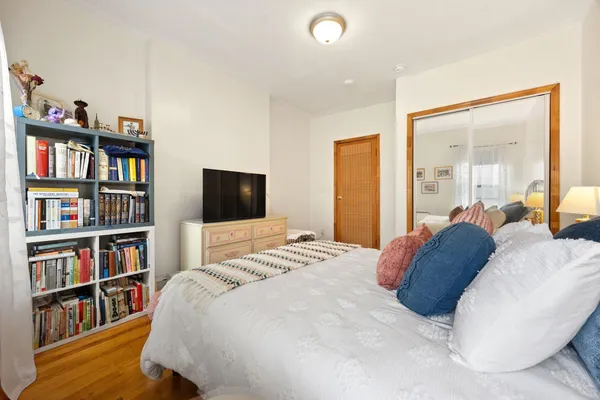 $2,700 | 228 Willow Avenue, Unit C, Hoboken, NJ 07030