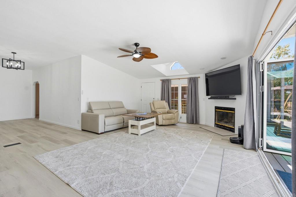 1601 Drew Road, Unit SPC 57 El Centro, CA 92243 - Photo 23 of 66