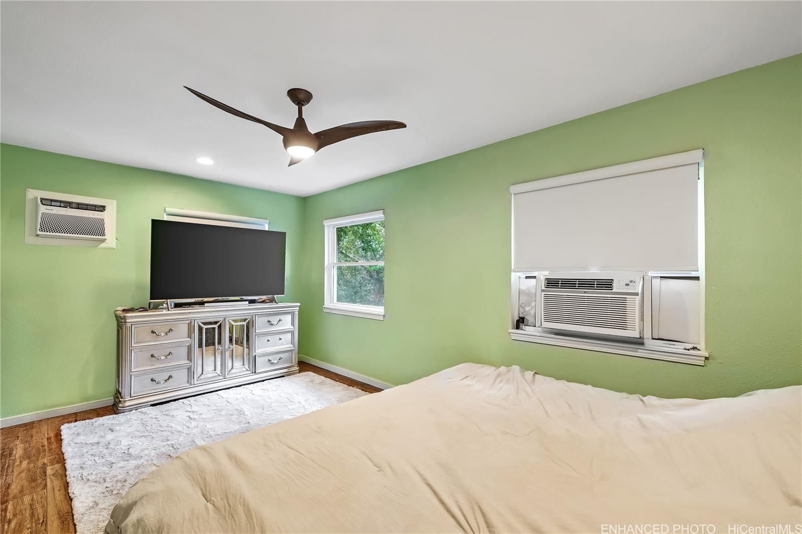 676 Mokapu Road Kailua, HI 96734 - Photo 21 of 21 UPSTAIRS PRIMARY BEDROOM*Enhanced