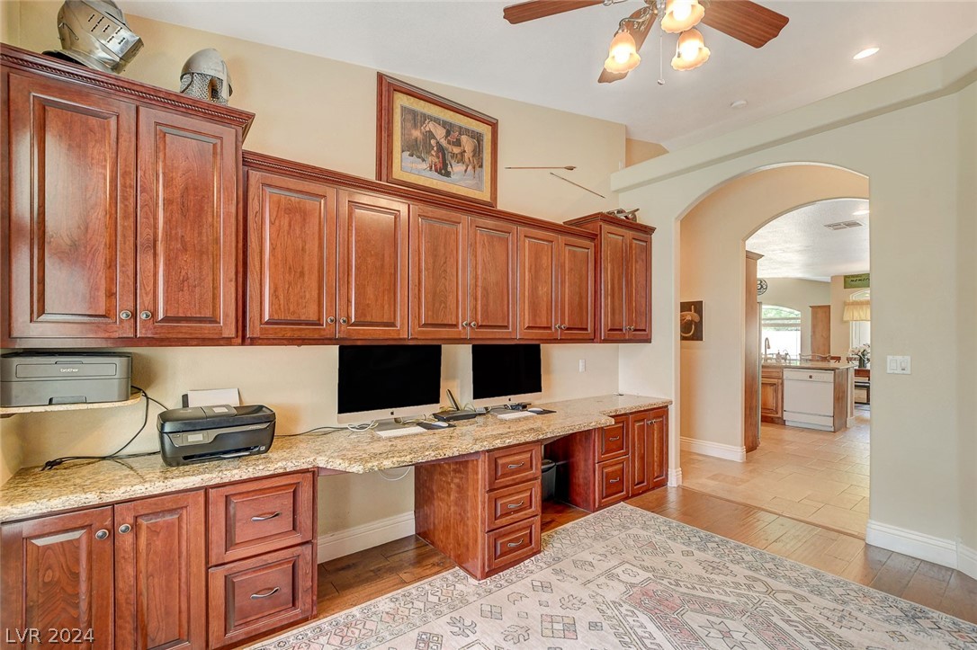 3116 Mateuse Street Logandale, NV 89021 - Photo 9 of 82 Gallery Image 9