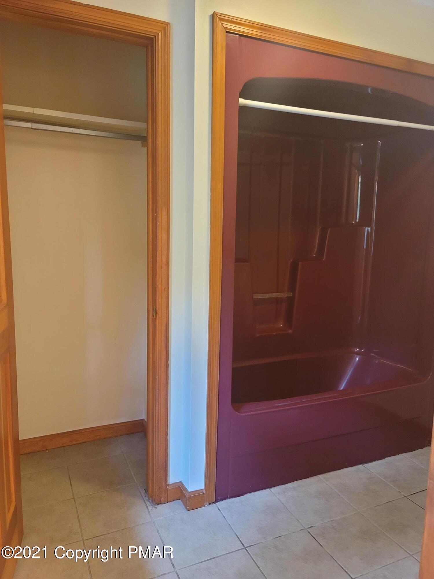 2111 Wilderland Road Tamiment, PA 18371 - Photo 35 of 41 20210912_144653