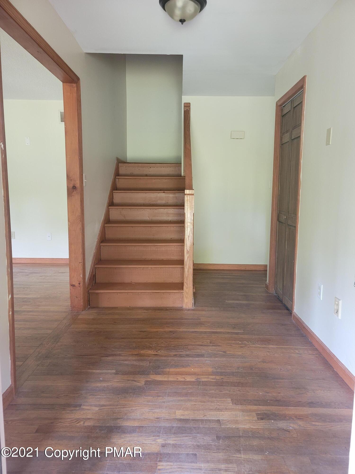 2111 Wilderland Road Tamiment, PA 18371 - Photo 4 of 41 Entrance