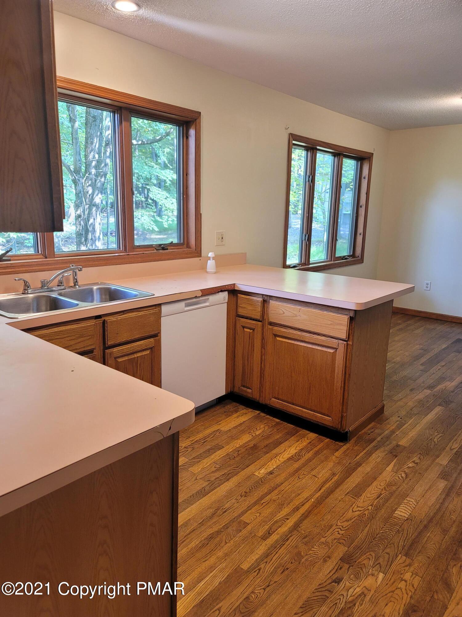 2111 Wilderland Road Tamiment, PA 18371 - Photo 8 of 41 20210912_143056