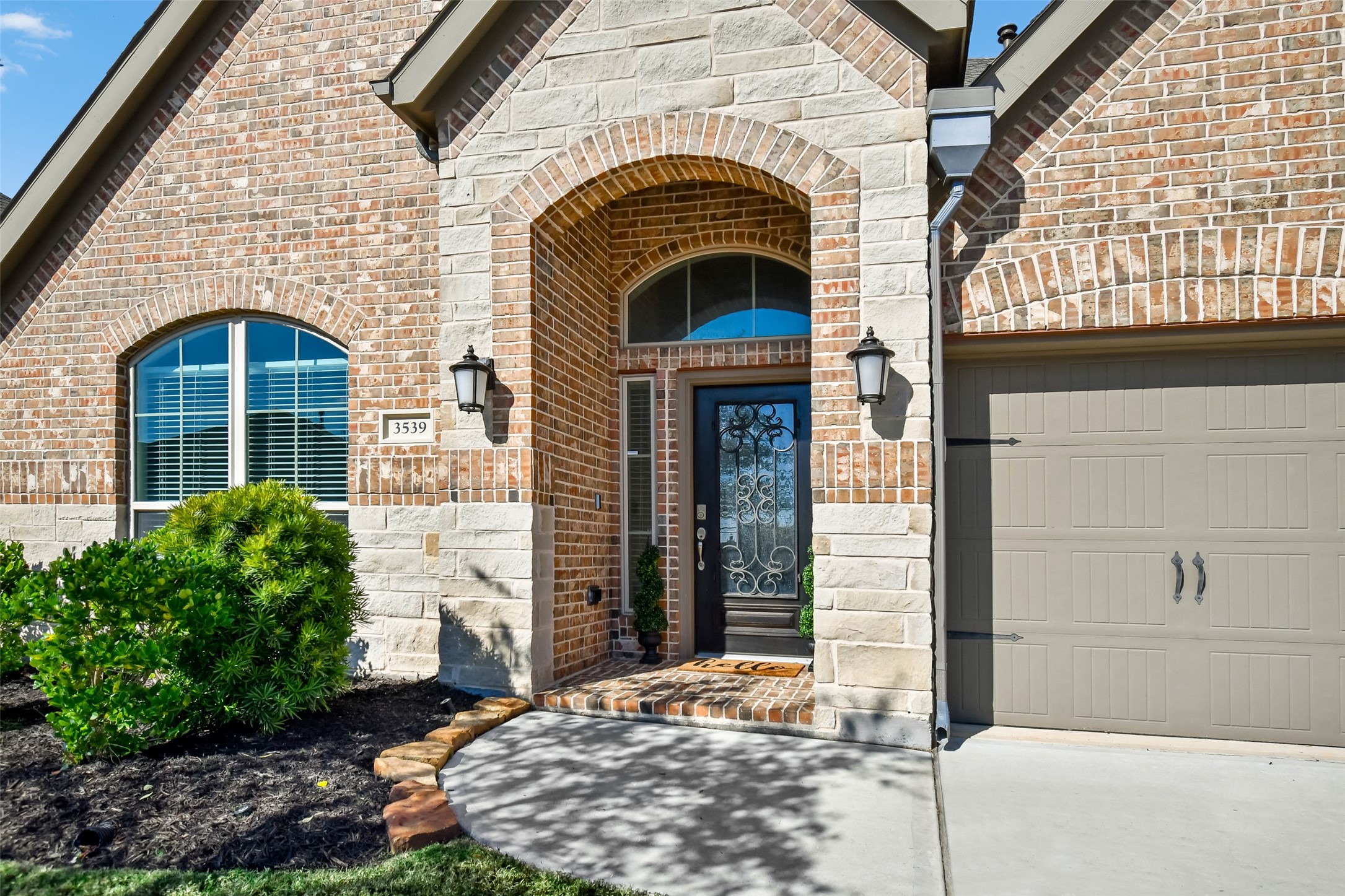 3539 Whitman Drive Rosharon, TX 77583 - Photo 1 of 24