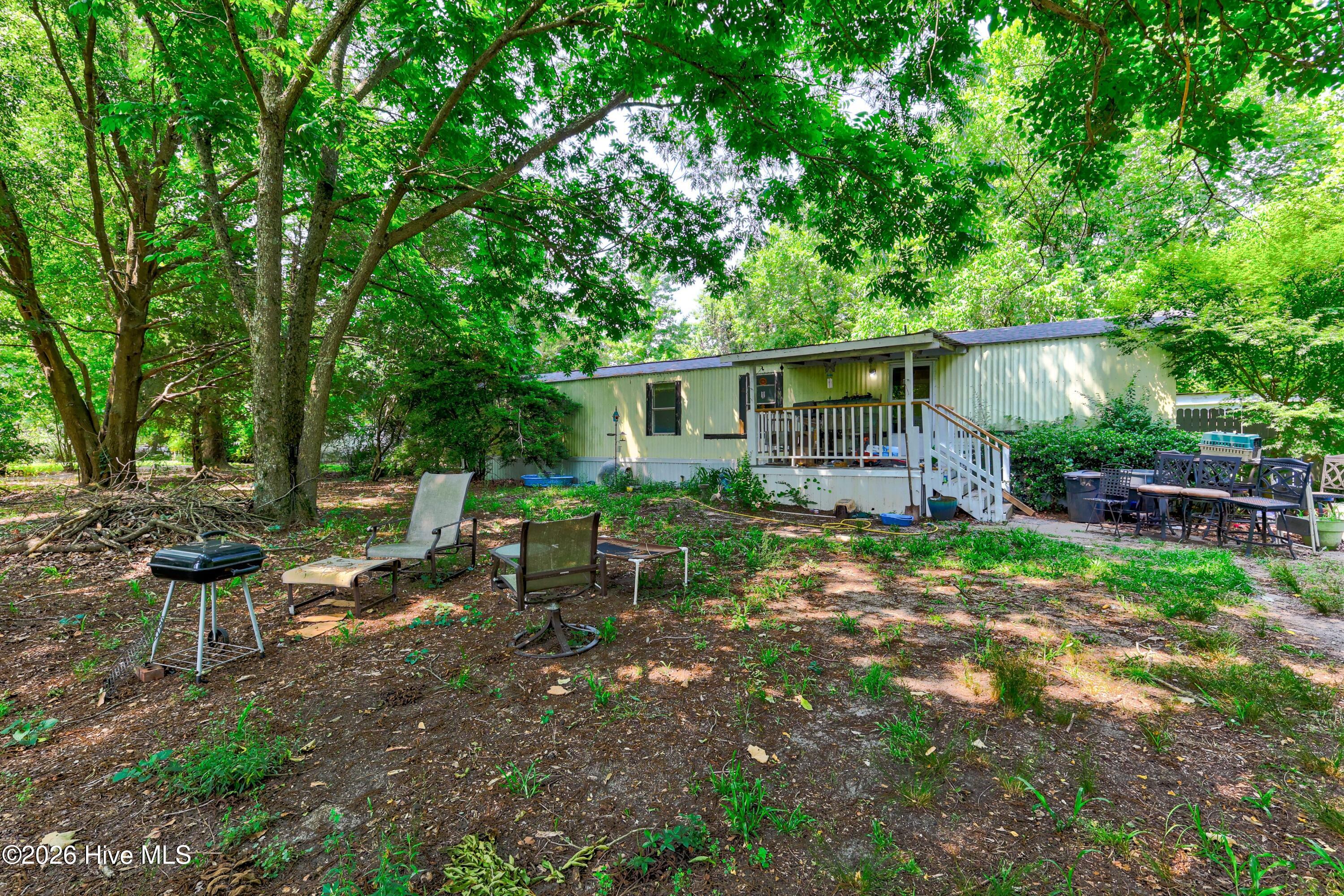 315 Messer Loop Road Burgaw, NC 28425 - Photo 2 of 17