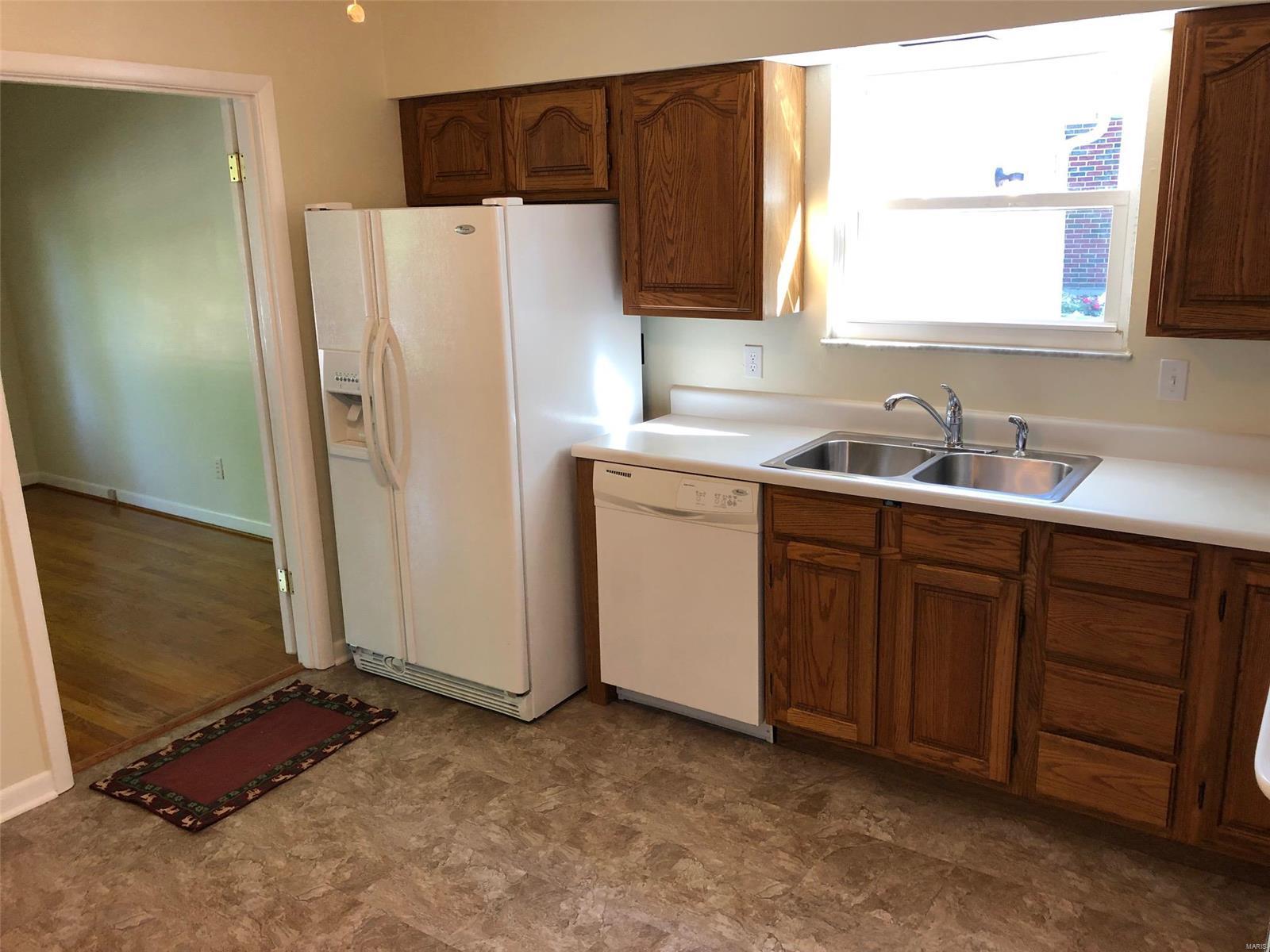 2306 Ruckert Avenue St. Louis, MO 63114 - Photo 7 of 23 Gallery Image 7