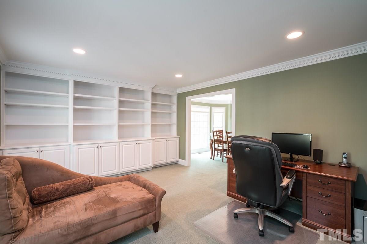 2405 Beechview Court Raleigh, NC 27615 - Photo 16 of 29 Gallery Image 16