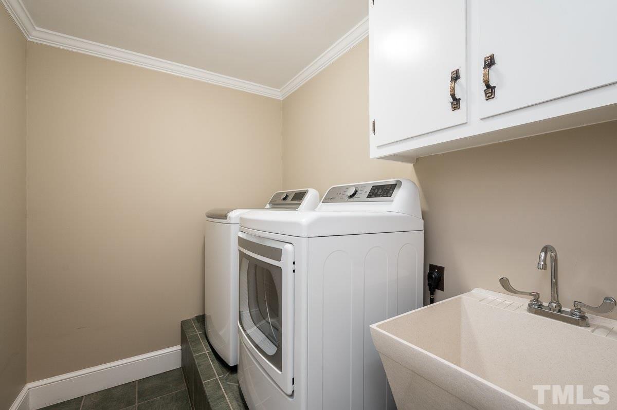 2405 Beechview Court Raleigh, NC 27615 - Photo 25 of 29 Gallery Image 25