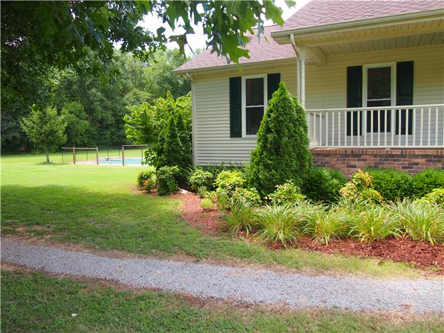 2848 Bolton Road Columbia, TN 38401 - Photo 2 of 20 a view of a backyard with garden