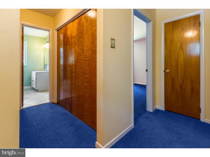 66 Tuckerton Road Shamong, NJ 08088 - Photo 19 of 25 Hallway