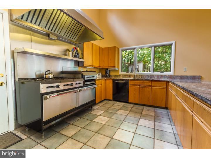 66 Tuckerton Road Shamong, NJ 08088 - Photo 8 of 25 Kitchen