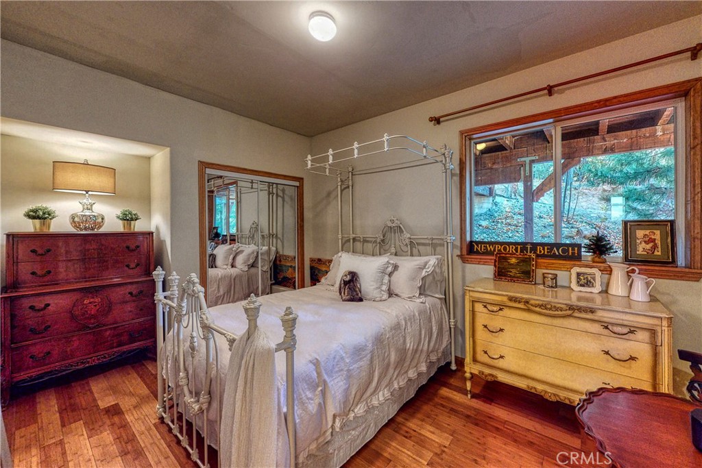 863 Grass Valley Road Lake Arrowhead, CA 92352 - Photo 15 of 35