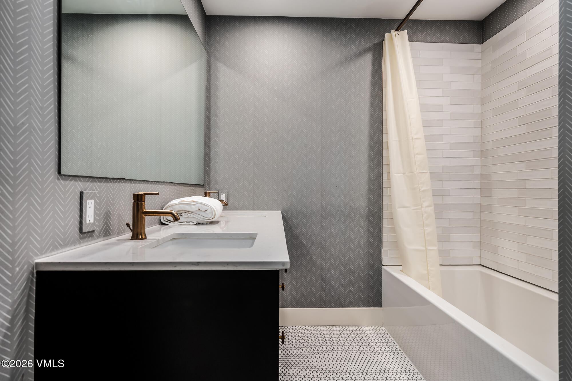 50 Hereford Road Edwards, CO 81632 - Photo 20 of 35 Bathroom 2