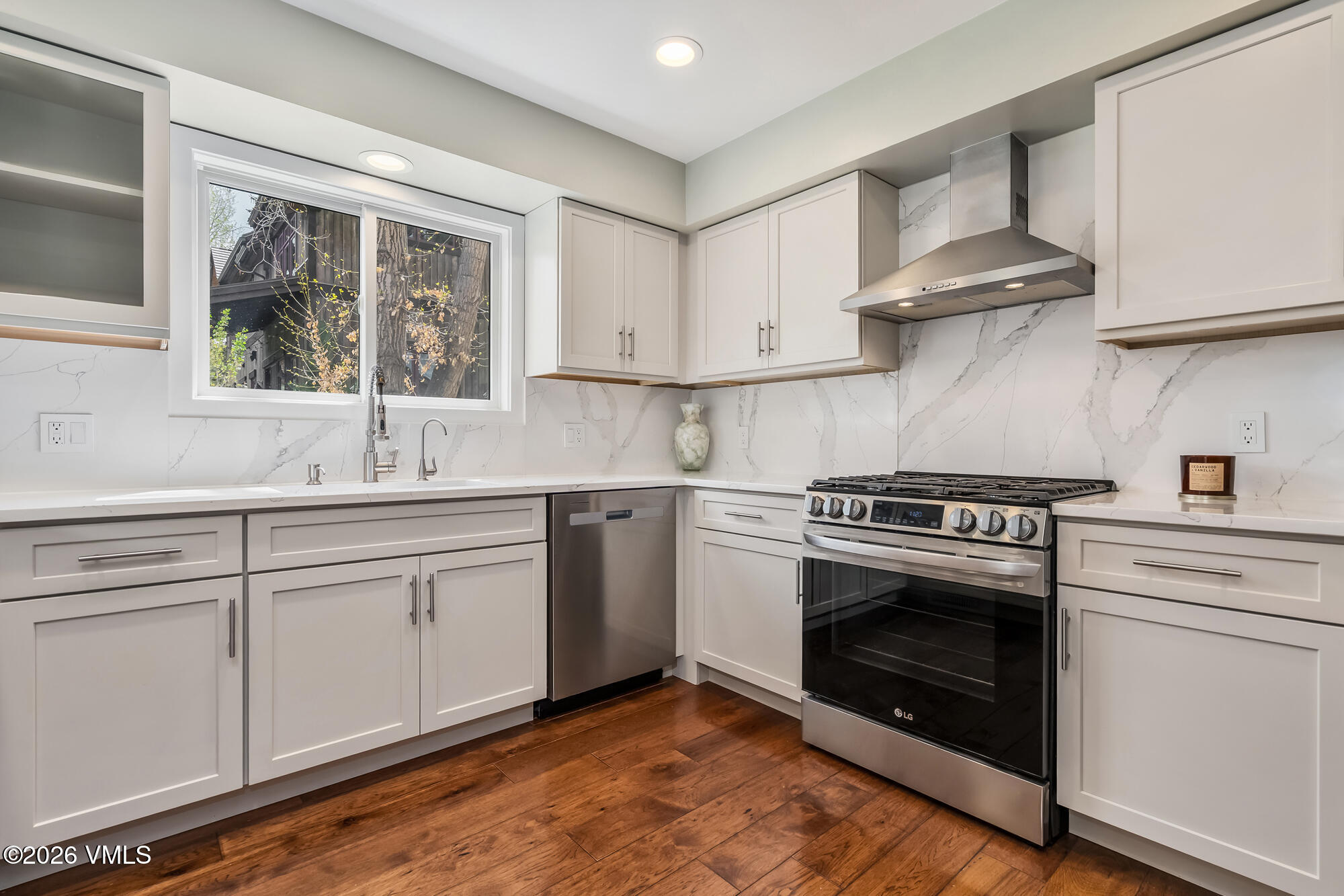 50 Hereford Road Edwards, CO 81632 - Photo 8 of 35 Kitchen