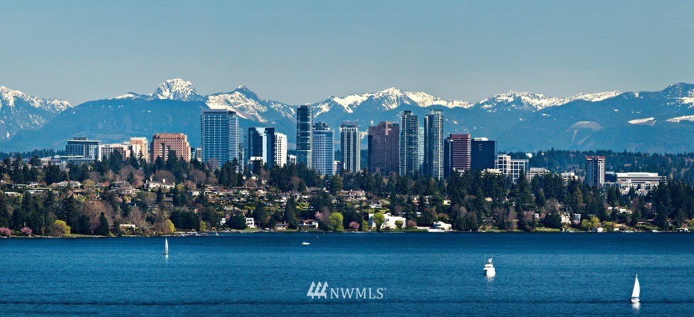 2213 Evergreen Point Road Medina, WA 98039 - Photo 10 of 11