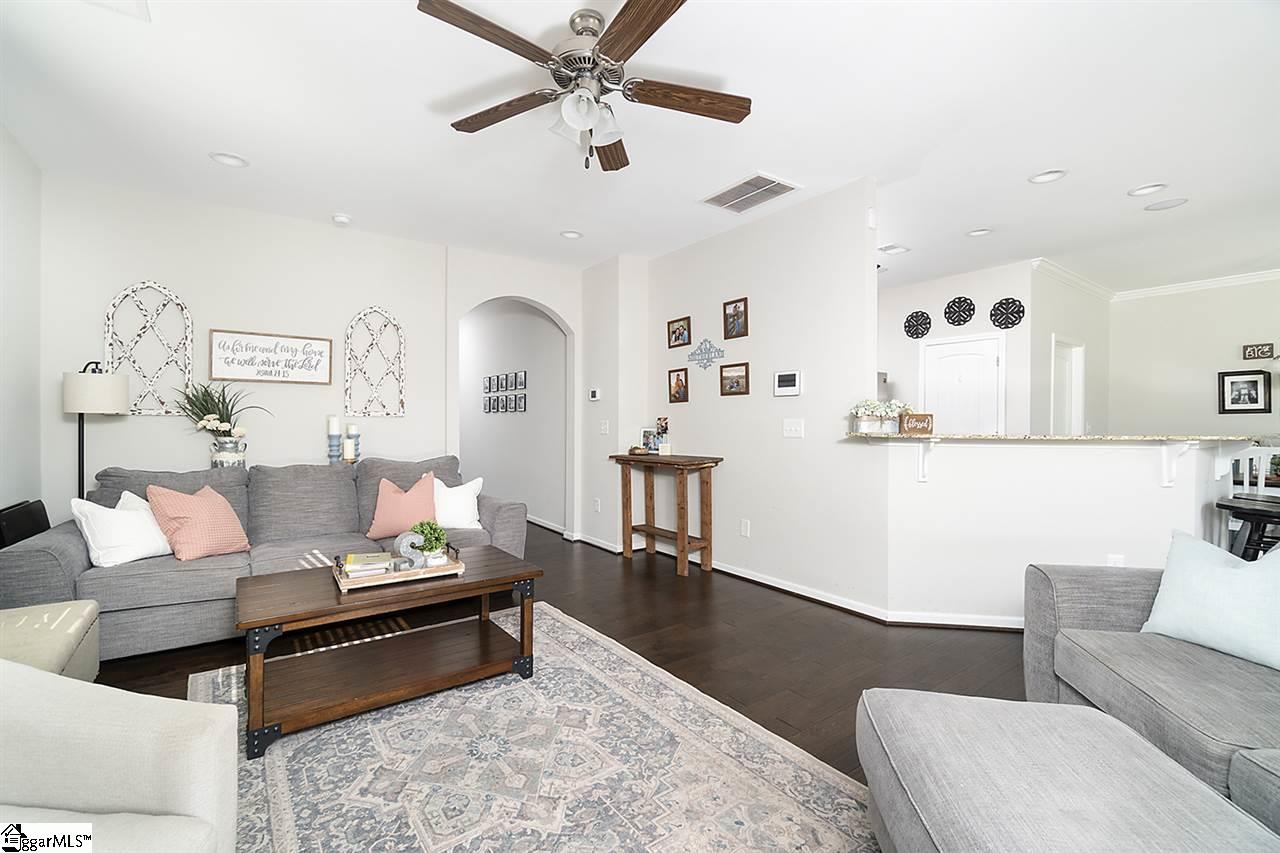 102 Chadmore Street Simpsonville, SC 29680 - Photo 7 of 27 Gallery Image 7
