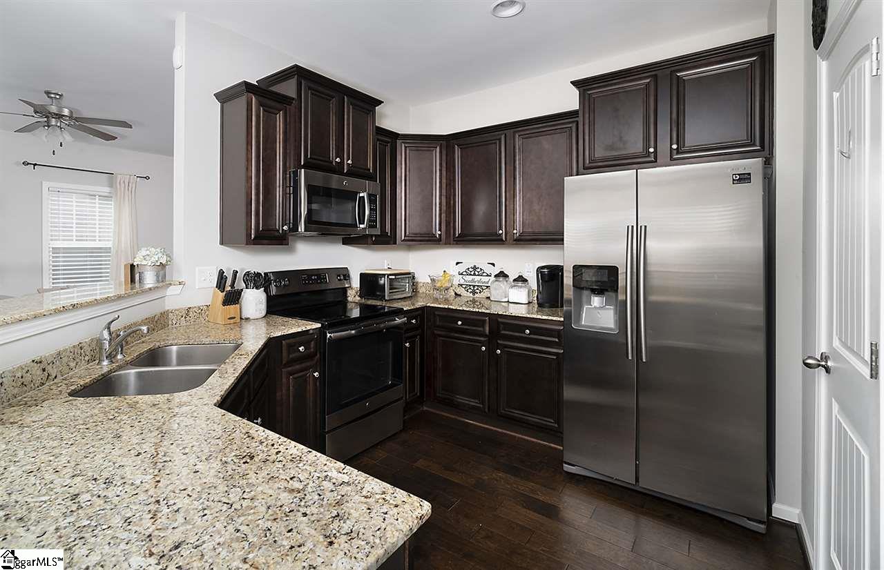 102 Chadmore Street Simpsonville, SC 29680 - Photo 9 of 27 Gallery Image 9