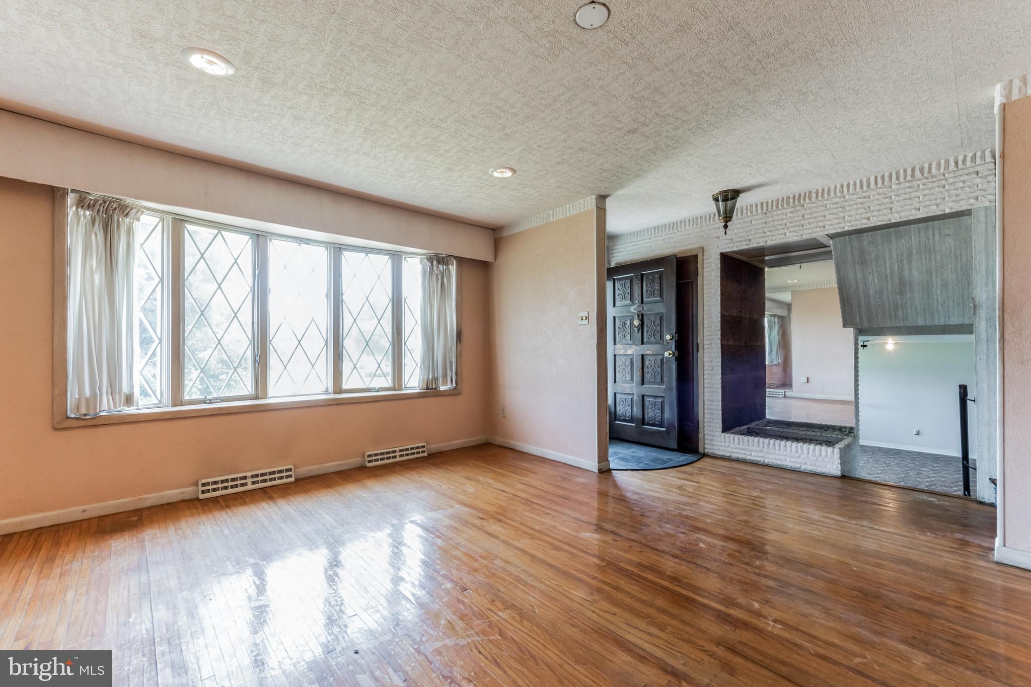 556 Stevens Road Morrisville, PA 19067 - Photo 3 of 30 Gallery Image 3