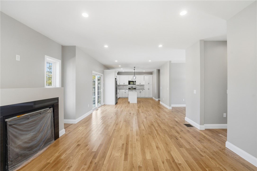 94 Ashaway Road Westerly, RI 02891 - Photo 13 of 50