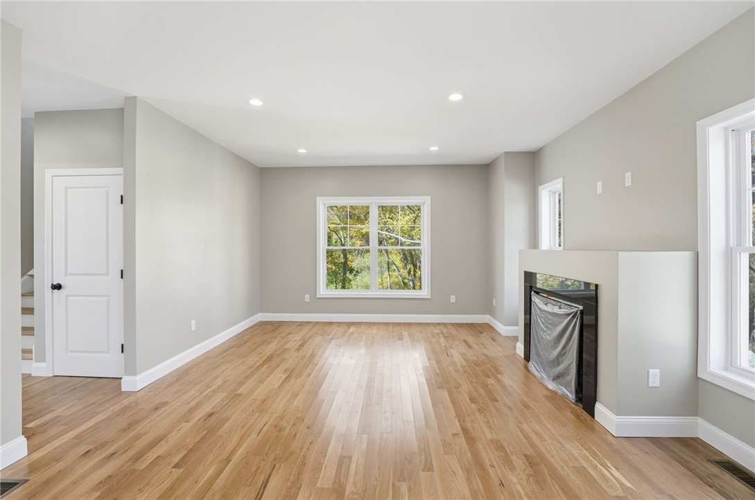 94 Ashaway Road Westerly, RI 02891 - Photo 14 of 50