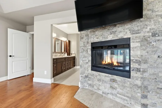 a view of a house with a big yard