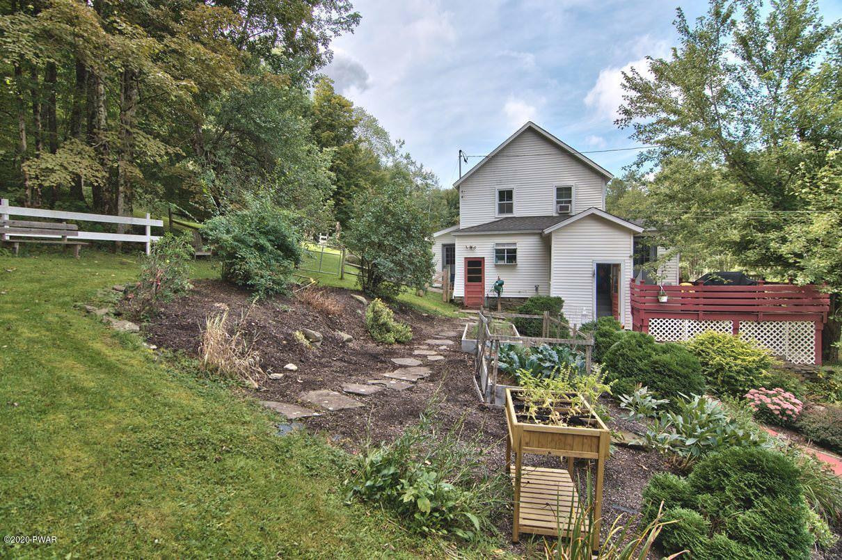 94 Wallerville Road Lake Como, PA 18437 - Photo 2 of 89 Photo 02