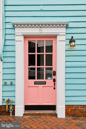 $3,400 | 8 Fleet Street, Annapolis, MD 21401
